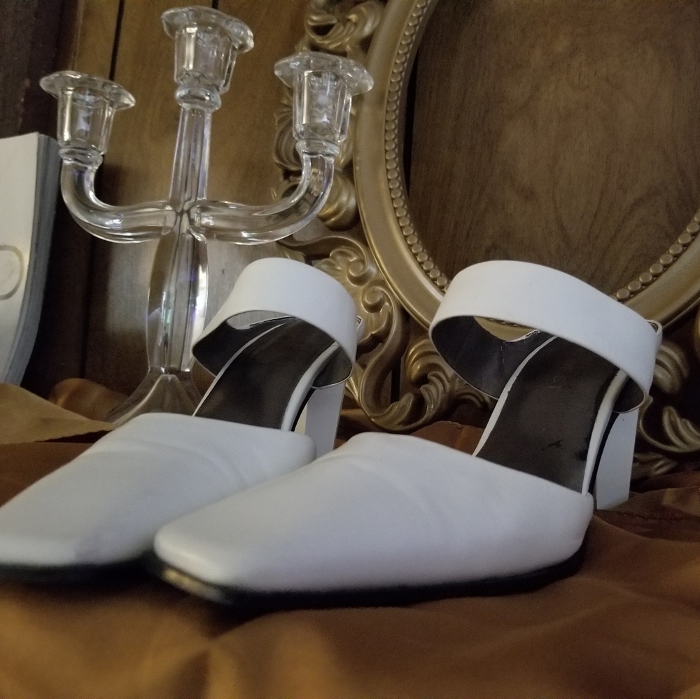 White Nine West Heels